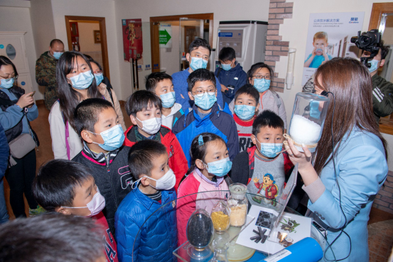 【活动掠影】科学种子绿色行动——走进现代工厂顺利举办(1)568.png